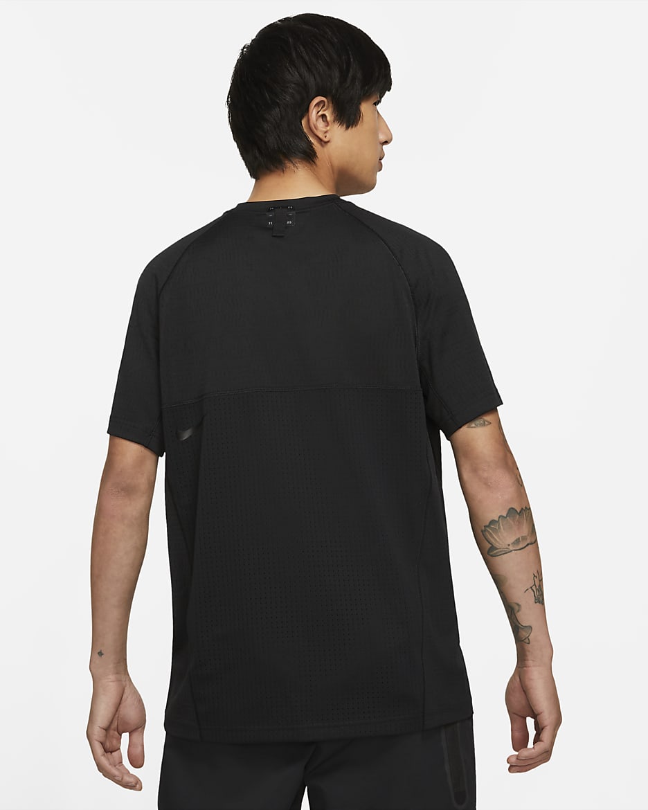 Nike Sportswear Tech Pack Men's Short-Sleeve Top